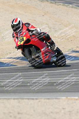 media/Dec-01-2025-Moto Forza (Mon) [[2daa91e15f]]/2-Intermediate Group/Session 2 (Turns 9 and 10)/